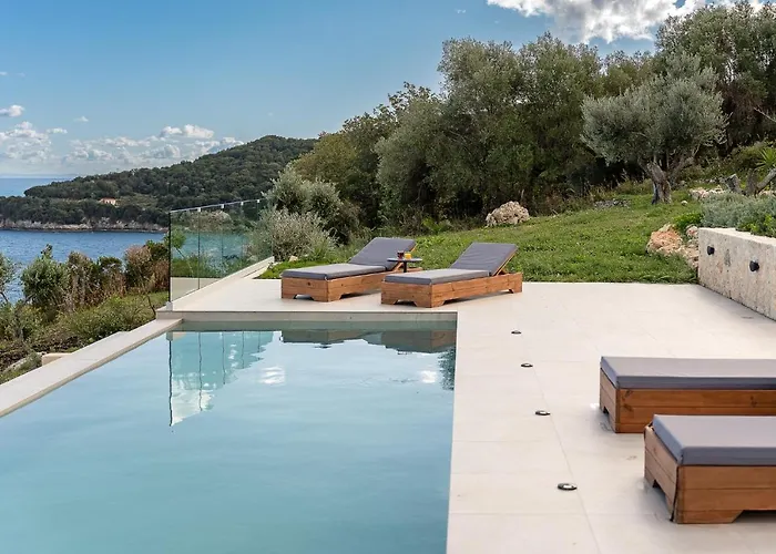 Ktima Agrapidos - Grandpa Villa